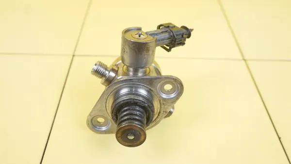 Bomba de inyección FORD FOCUS MK3 1.6 ECOBOOST BM5G-9D376-BB image 4