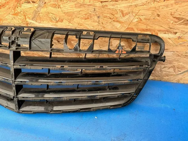 GRIGLIA ANTERIORE MERCEDES E 212 A2128800583 image 2