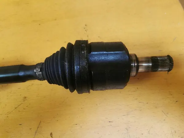 Oikea Pitkäakseli Kia Sportage III 1.7 CRDi image 6