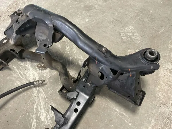Etujarrulevyt OEM 3414G099A Mercedes-Benz GL:lle image 3