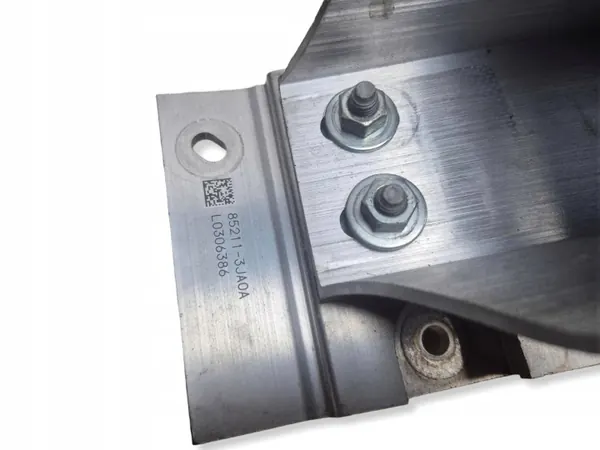 Barra reforço para-choques OEM 852103JA0A - Usado image 3