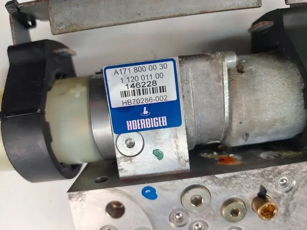 Pompe hydraulique de toit MERCEDES SLK R171 A1718000030 image 7