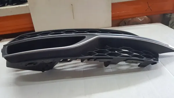 Rejilla de Parachoques Delantera Audi Izquierda 8V3807681Q image 2