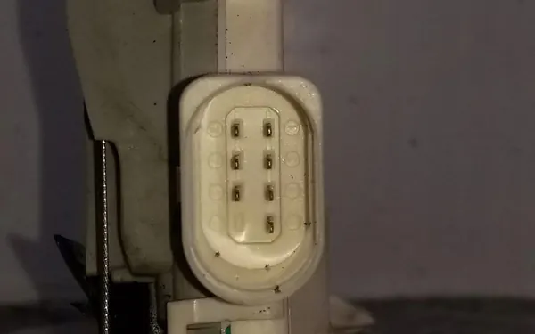 Linke Vordertürschloss AUDI A6 AVANT 2011 4F1837015G image 6