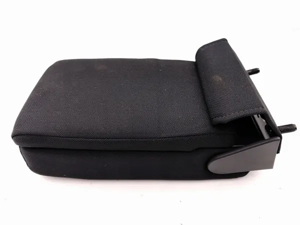 Accoudoir arrière OEM AMD212302 pour Chevrolet Captiva 2007 image 3