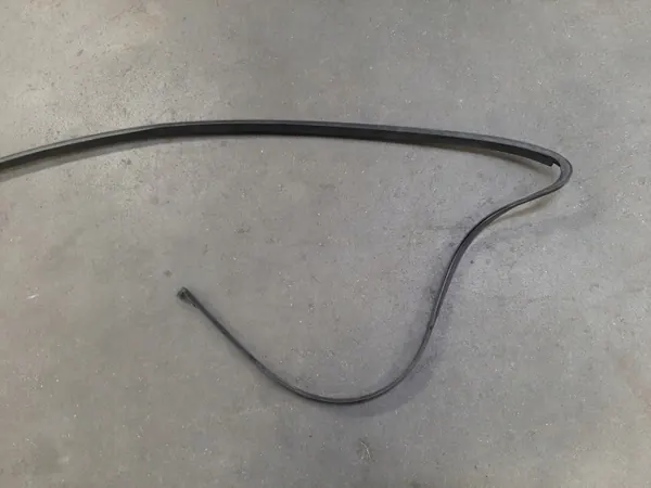 Joint de toit Porsche 911 Carrera OEM 99753748100 image 3