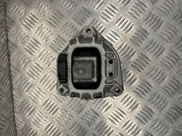 Supporto motore sinistro BMW F10 F12/13 F01/02 OEM 6851263 image 2