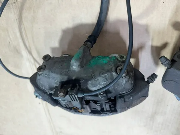 Etujarrusatulat Mercedes SL R230, W230, OEM image 6