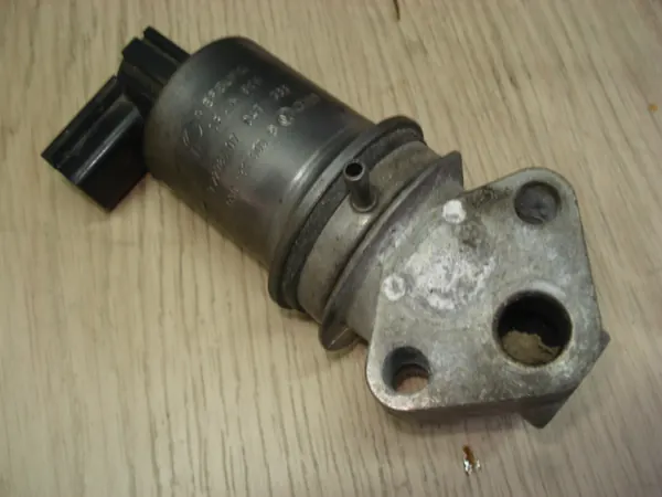 EGR-venttiili VW POLO SKODA FABIA IBIZA 1.2 12V 03D131503B image 8