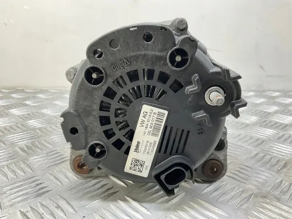Audi A6 S6 2011-2018 Vaihtovirtageneraattori OE 03L 903 017 B image 3