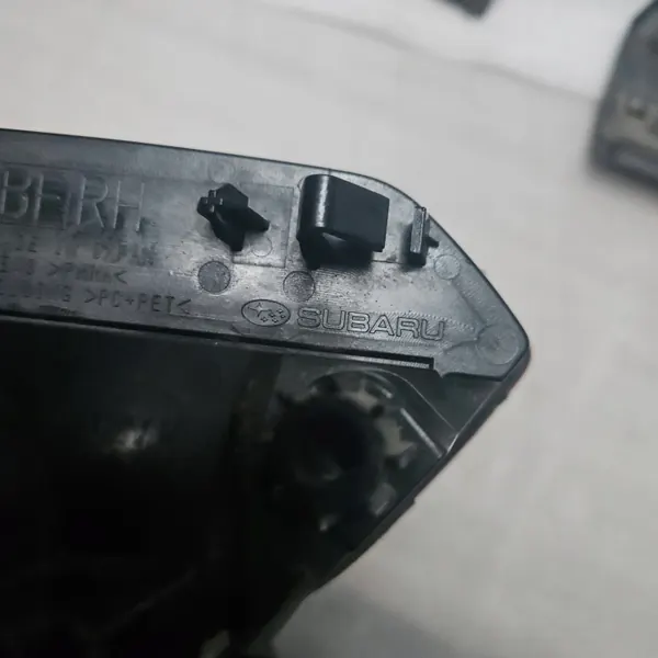 Feu antibrouillard arrière OEM 84913AL150 Subaru XV/Outback image 5