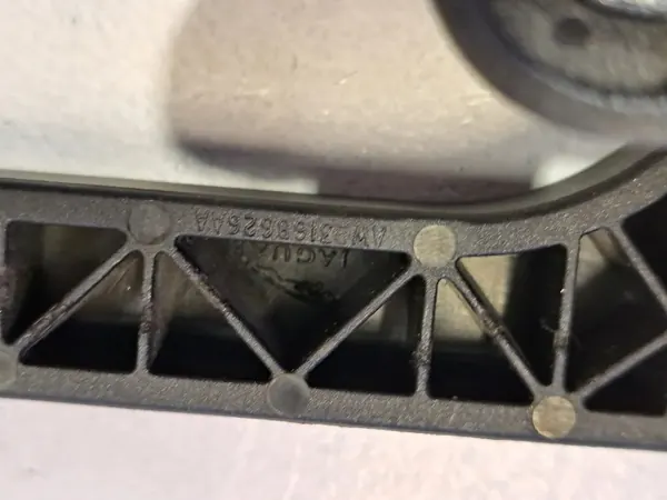 Alavanca abertura capô Land Rover Range Rover IV OEM AW93168626AA image 6