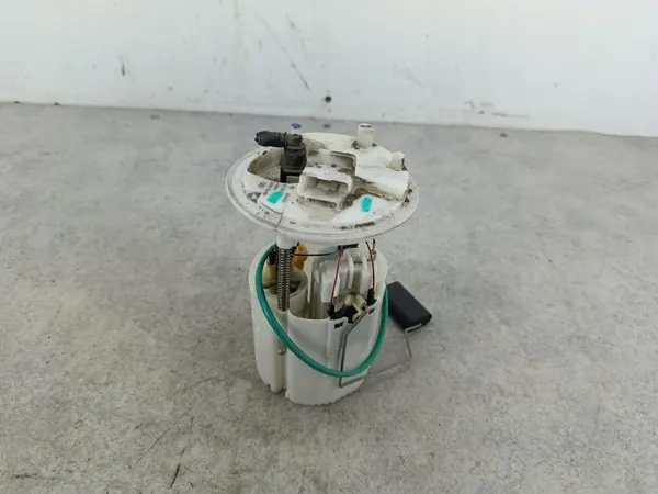 Kraftstoffpumpe OEM 55700352 für Fiat Grande Punto 1.4 8V image 7
