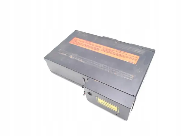 Changeur CD/DVD BMW OEM 6977766 pour X5 2005 SUV image 4