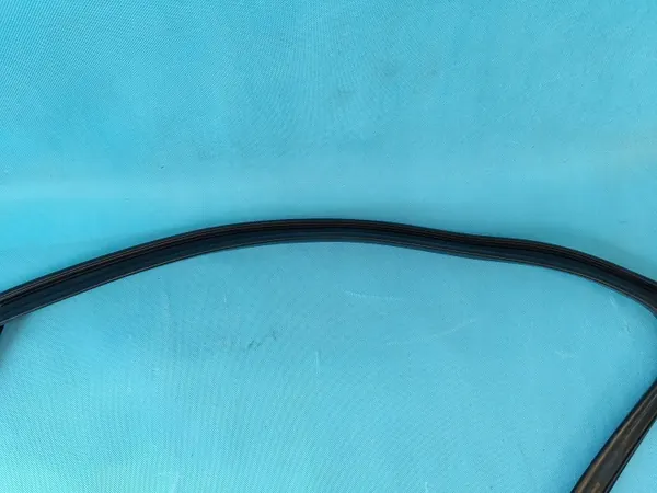 OEM 5NA837432 Fram Höger Dörrfönsterlist VW Tiguan image 7