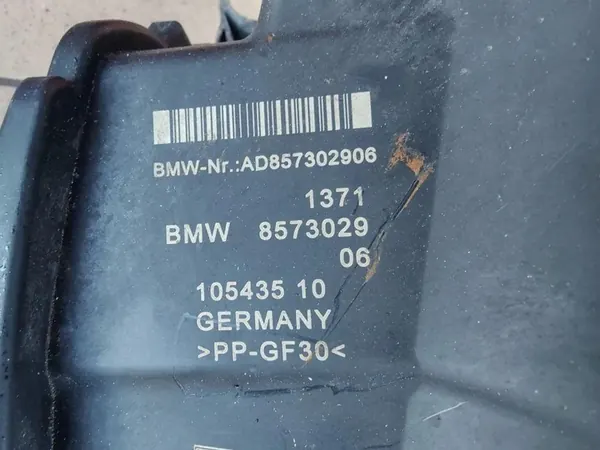 Carcaça do filtro de ar BMW X1 F48 F49 OE 8573029 image 3