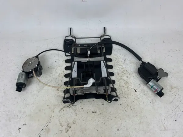 Motor de assento Maserati Ghibli OEM 5030014B - Usado image 2