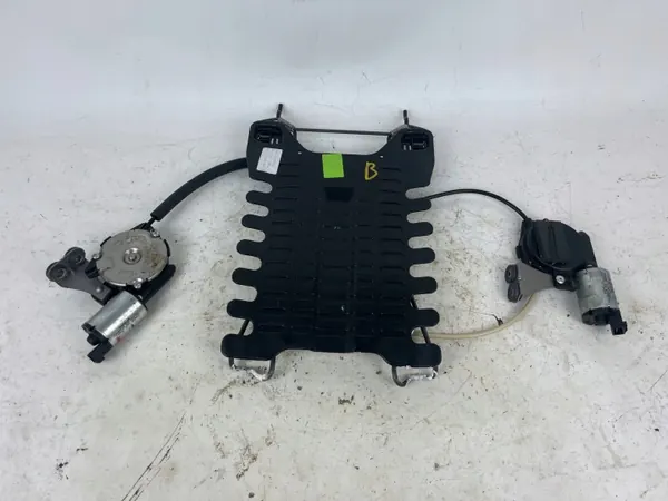 Motor de assento Maserati Ghibli OEM 5030014B - Usado image 6