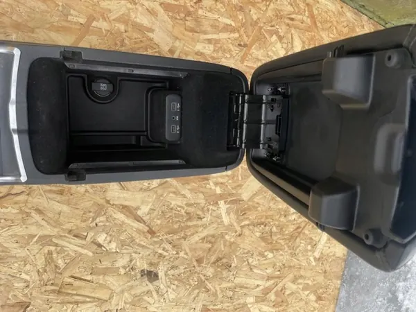 Armstöd Dodge Charger 2019 OEM 6ED901X9AH image 7