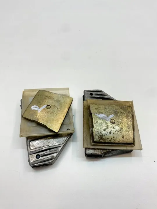 Mercedes-Benz Ovi-osat OEM 1297200418 SL R129 image 6