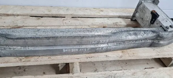 AUDI A4 B8 AUDI A5 Etupuskuri 8K0807113F image 4