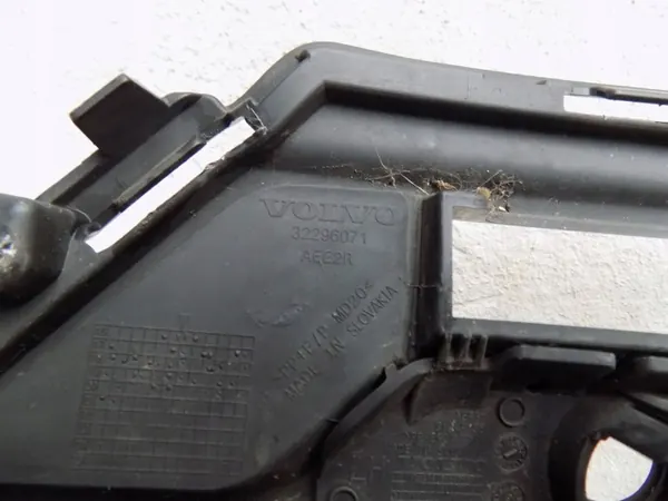 Griglia Anteriore VOLVO XC60 II R-DESIGN 32296071 image 4