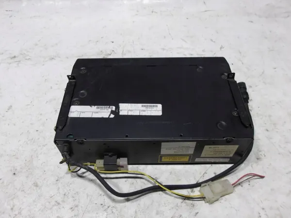 BMW CD-vaihtaja OEM 8360284 E36 E38 E39-malleihin image 6