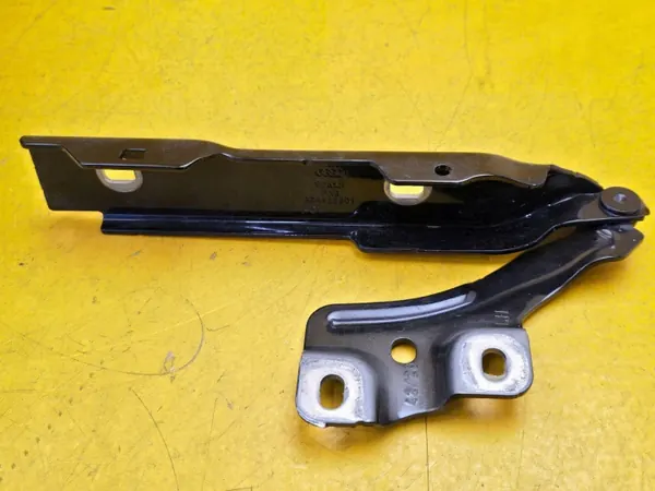 Audi A1 82A Motorkapscharnier Links OEM 82A023301 image 2