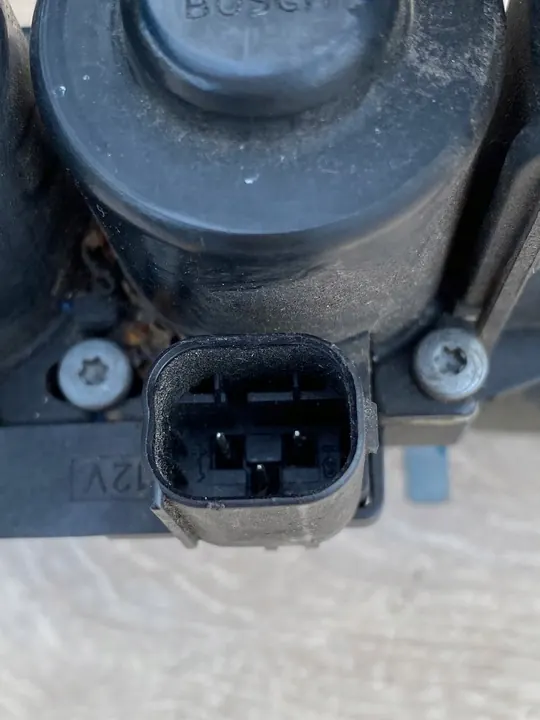 Manguera de válvula de agua BMW 5 F10 F11 - 64119310349-01 image 5