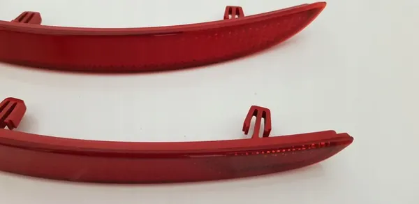 SKODA SUPERB II Takavalo oikea 3T9945106 image 6