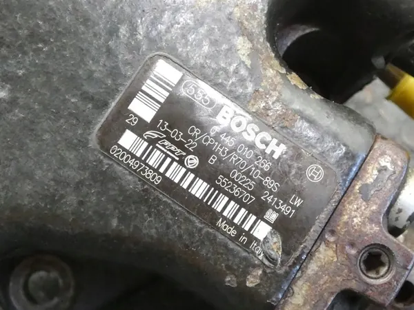 Brandstofpomp Fiat Doblo II 1.3CDTI 0445010266 image 5