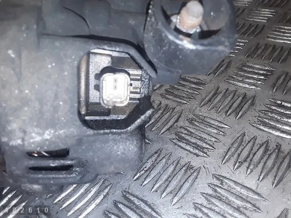 2009 Peugeot 207 Alternator 1400 a005tg0881zeb image 5