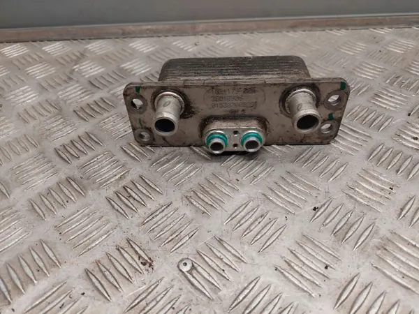 Tesla Model S OEM 102117900A Gebrauchtteil image 2