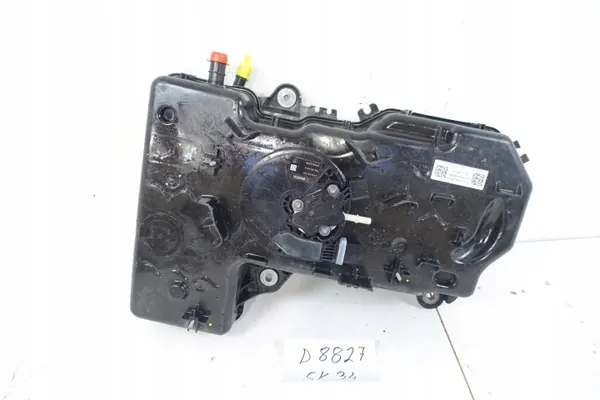Tanque AdBlue usado OEM 7E0131877K para VW Transporter T6 image 3