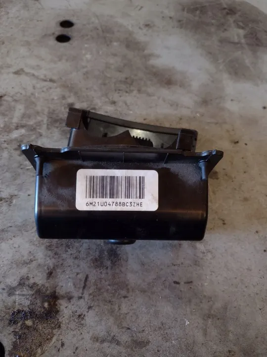 Aschenbecher Ford S-Max OEM 53WGEE - Heckkonsole image 3