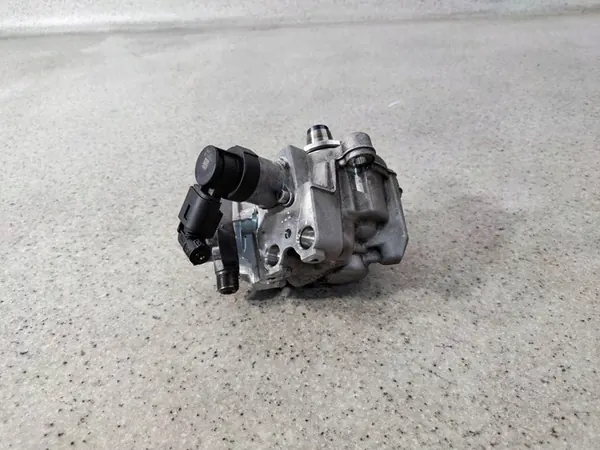 Bomba de combustible A6540704301 Mercedes GLC W253 2.0 CDI image 2