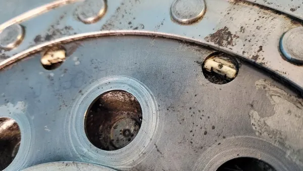 MERCEDES H247 GLA 2.0 Volante de Dupla Massa A2600300100 image 4