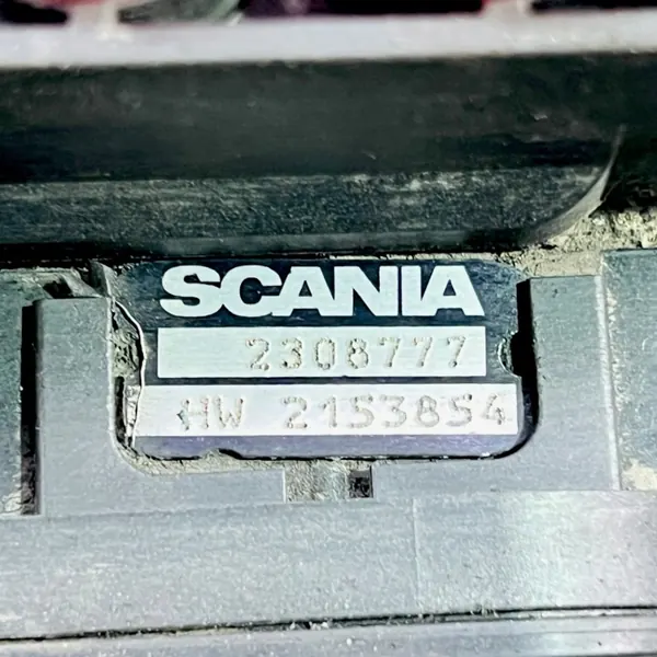 Sécheur d'air Scania OEM 2308777 - État utilisé image 6