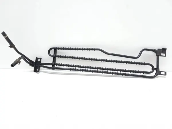 Mercedes-Benz Servoölkühler OEM A2047601024 image 2
