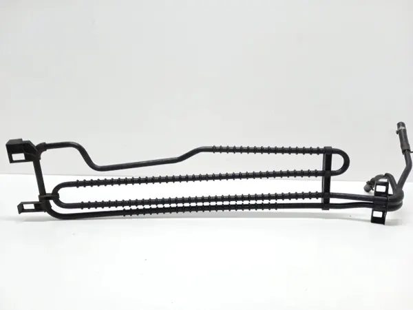 Mercedes-Benz Servoölkühler OEM A2047601024 image 3