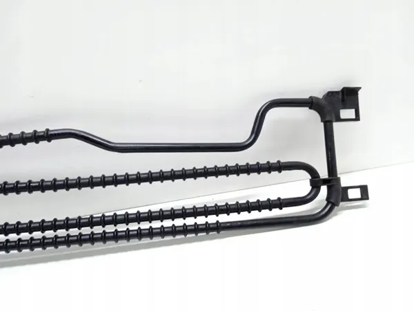 Mercedes-Benz Servoölkühler OEM A2047601024 image 5
