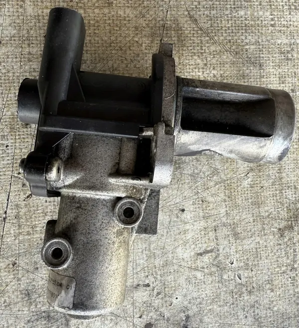 EGR-venttiili VW Audi Seat Skoda 1.9 TDI 038131501BF image 7