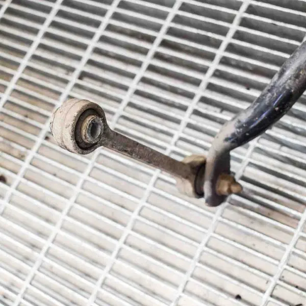 Stabilizzatore anteriore Audi A5 (8T3) 3.0L 176kw OEM 8K0411309K8K0411317C image 2