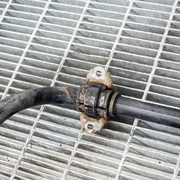 Stabilizzatore anteriore Audi A5 (8T3) 3.0L 176kw OEM 8K0411309K8K0411317C image 3