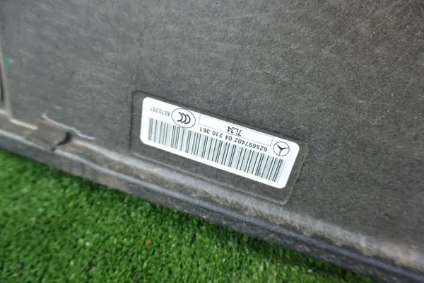 Mercedes-Benz Schiebedach OEM A1667801429 - Gebraucht image 10