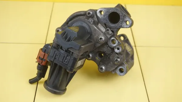 Válvula EGR OEM 55249869 para Corsa E Astra 1.3 CDTI image 3