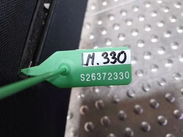 OEM S26372330 Dakrand Mercedes W212 AMG image 6