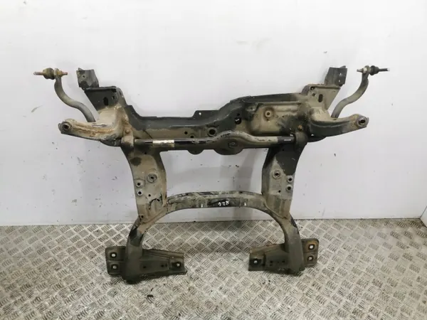 Mercedes-Benz Etutukikehys OEM AMD190245 Käytetty image 2