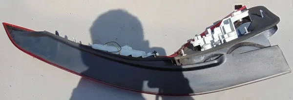 Luz Trasera Izquierda Volvo V50 07-12 OEM 30763511 image 9