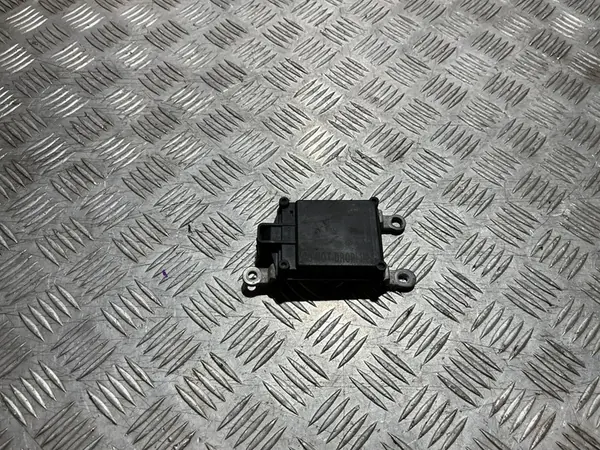 Radar Sensor Renault Captur II 1.3 TCE 2020 OEM 284474545R image 1